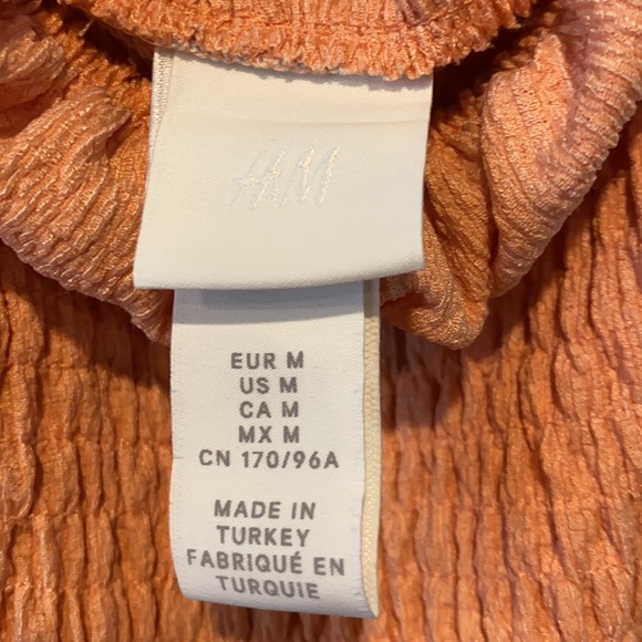 H&M DRESS😀 - Picture 2 of 4